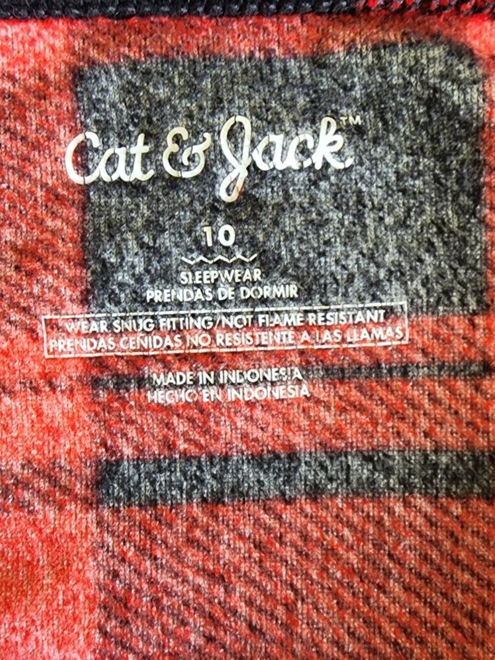 Cat & Jack Boys Red and Black Plaid Long Sleeve Pyjama Top 10 - Picture 4 of 6